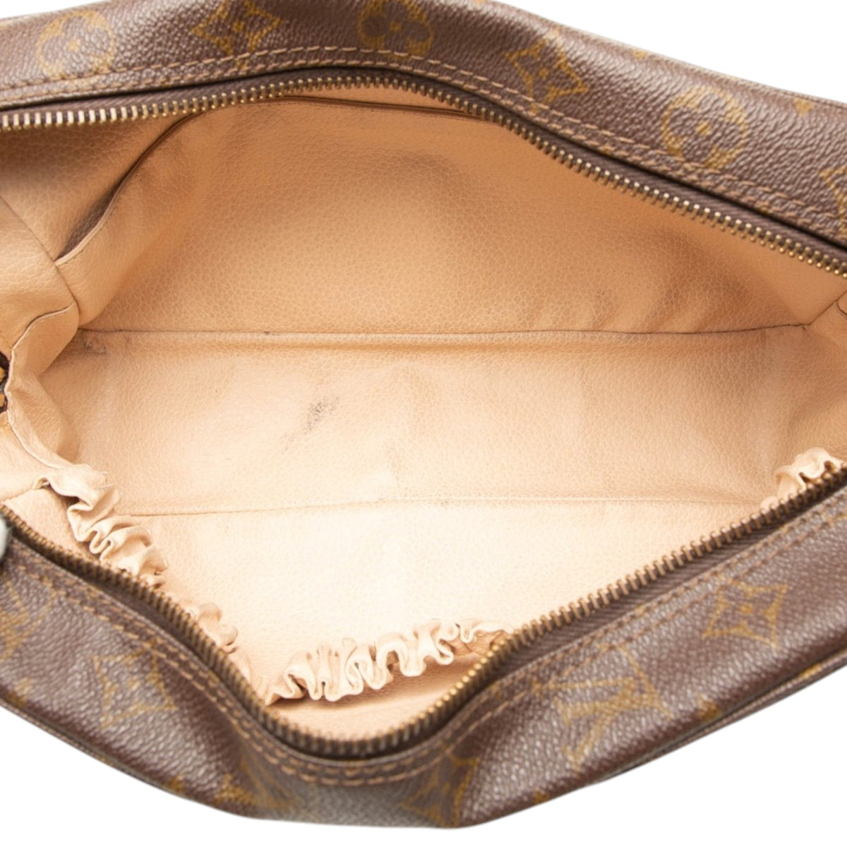 Louis Vuitton Monogram Trousse Toilette 28