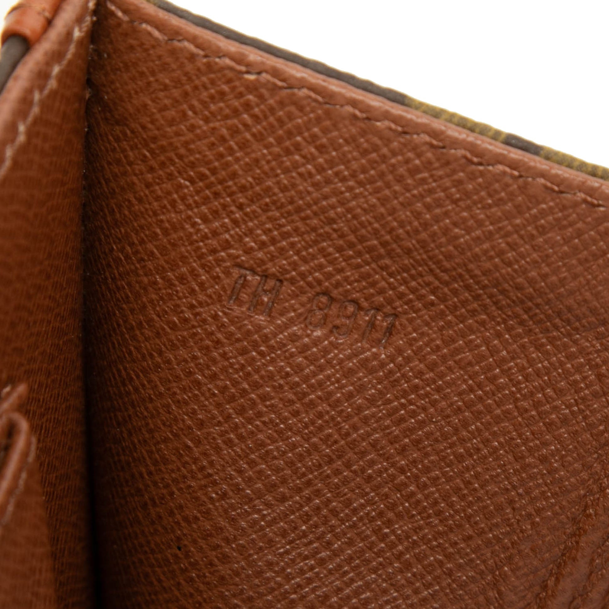 Louis Vuitton Monogram Pochette Dame PM
