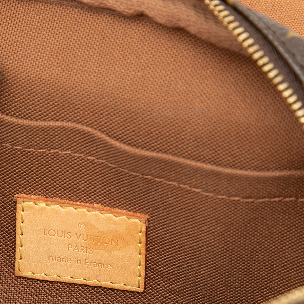 Louis Vuitton Monogram Bosphore Belt Bag