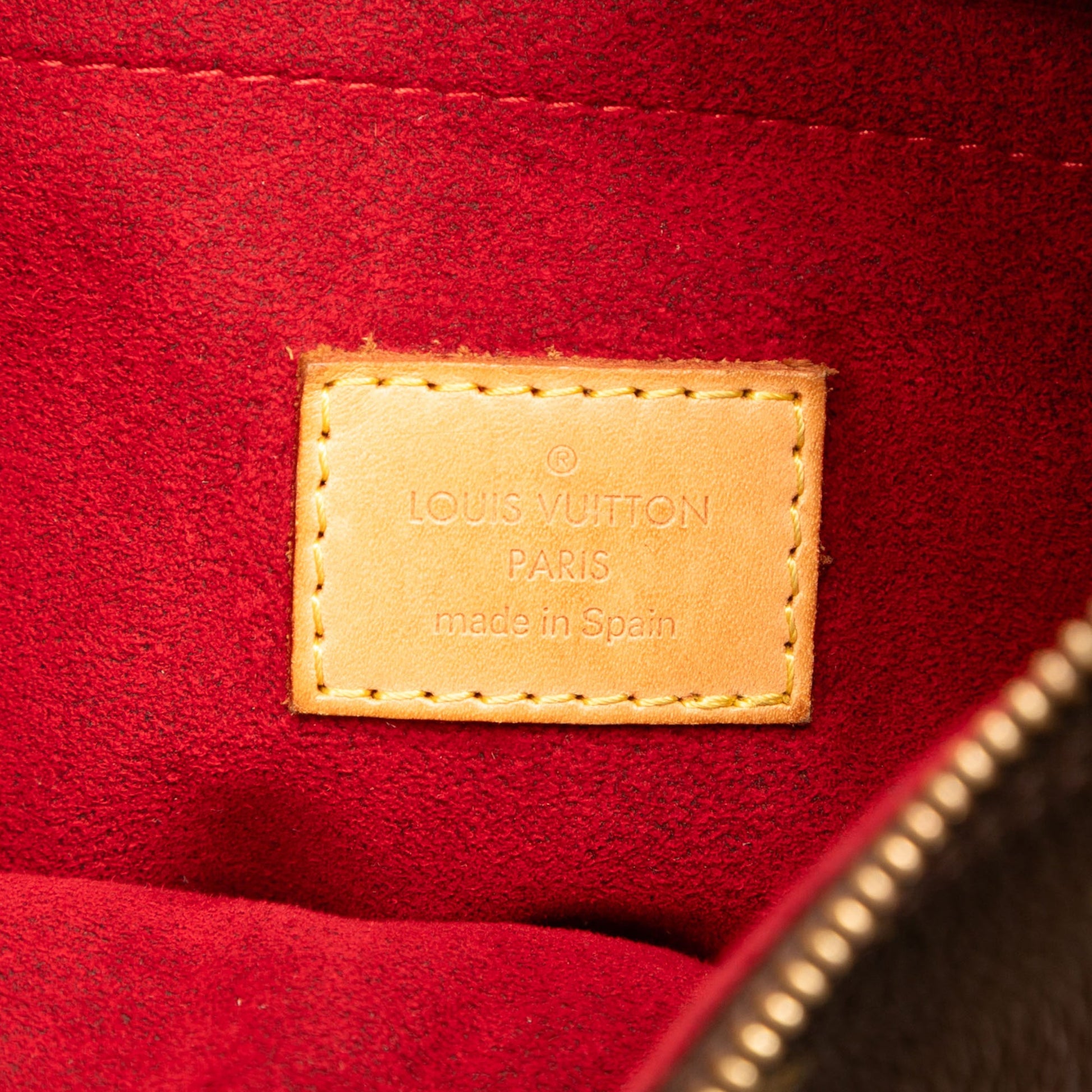 Louis Vuitton Monogram Croissant GM