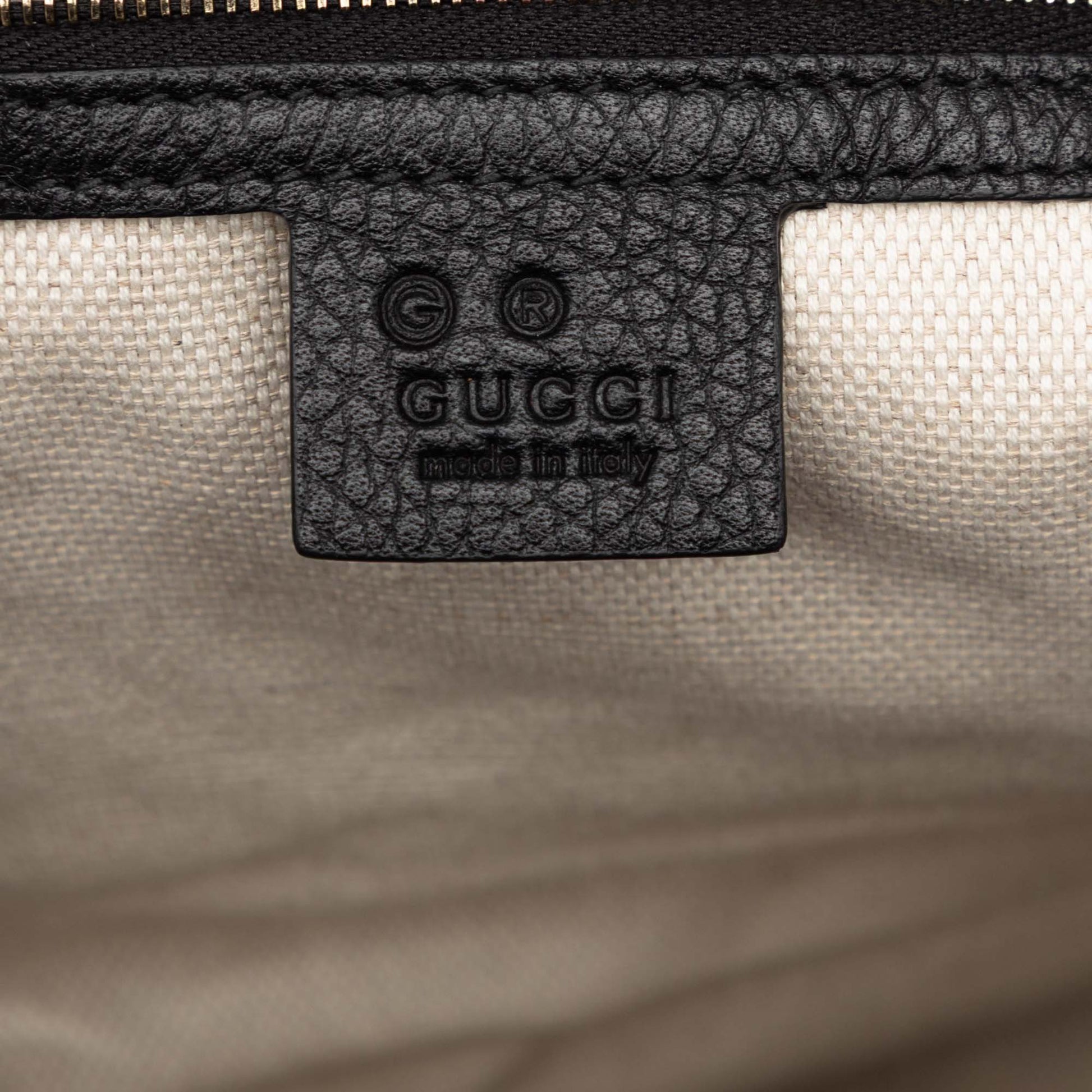 Gucci Medium Calfskin Soho Chain Tote