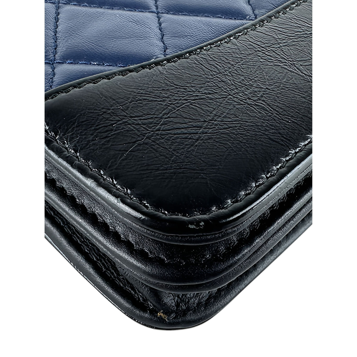 Chanel Bicolor Quilted Aged Calfskin Gabrielle Wallet On Chain — Blue