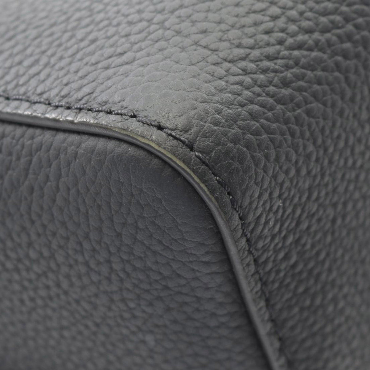 Louis Vuitton Aerogram City Keepall