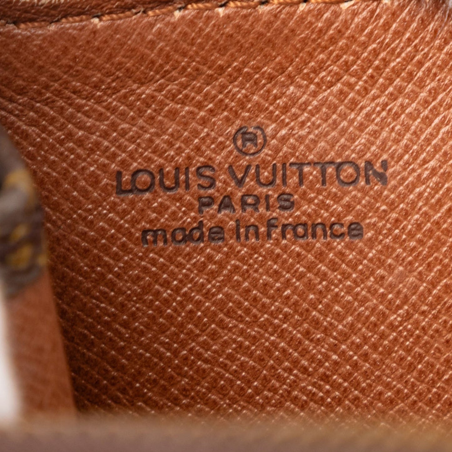 Monogram Poche Documents Portfolio