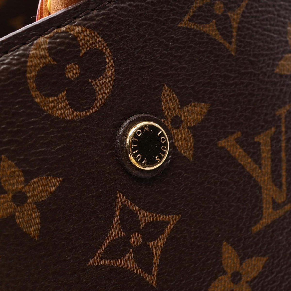 Louis Vuitton Monogram Montaigne GM