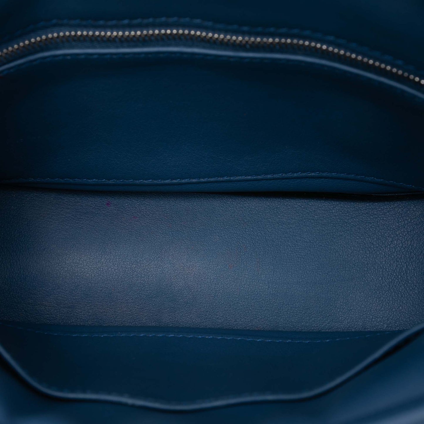 Hermès Swift Berline 28
