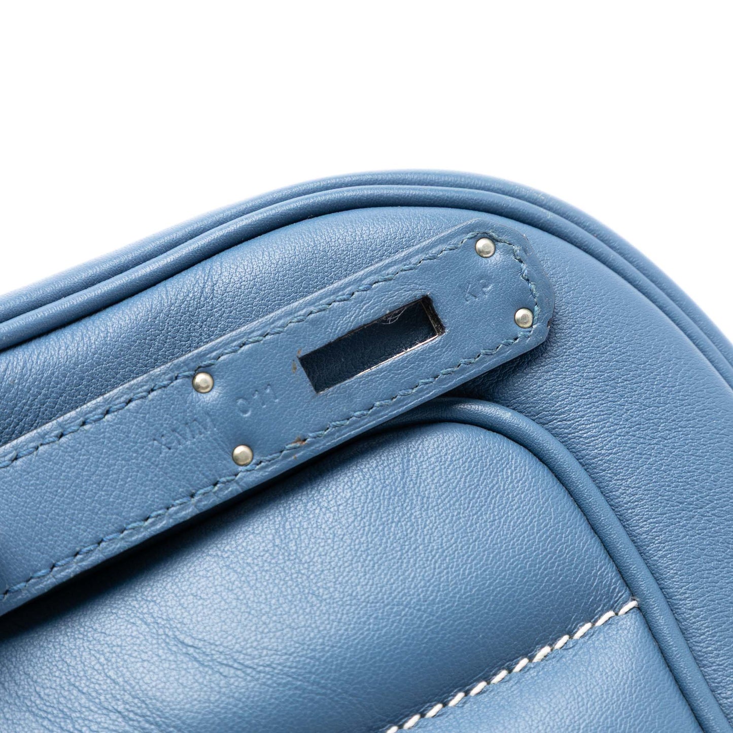 Hermès Swift Berline 28