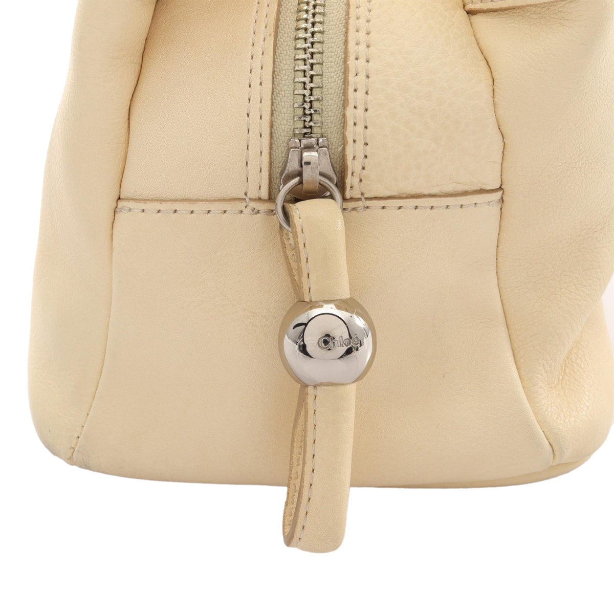 Chloé Leather Knot Handbag — Beige