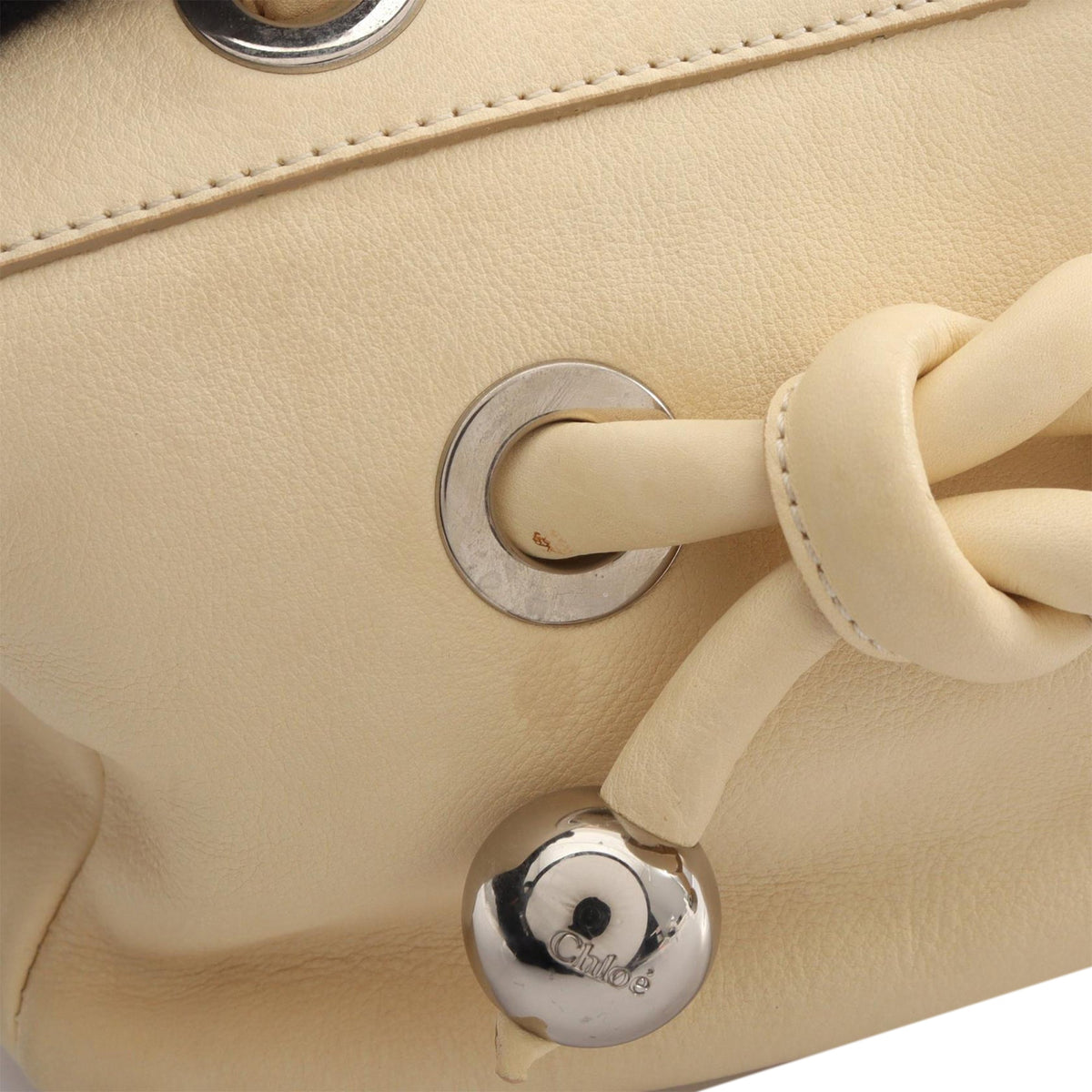 Chloé Leather Knot Handbag — Beige