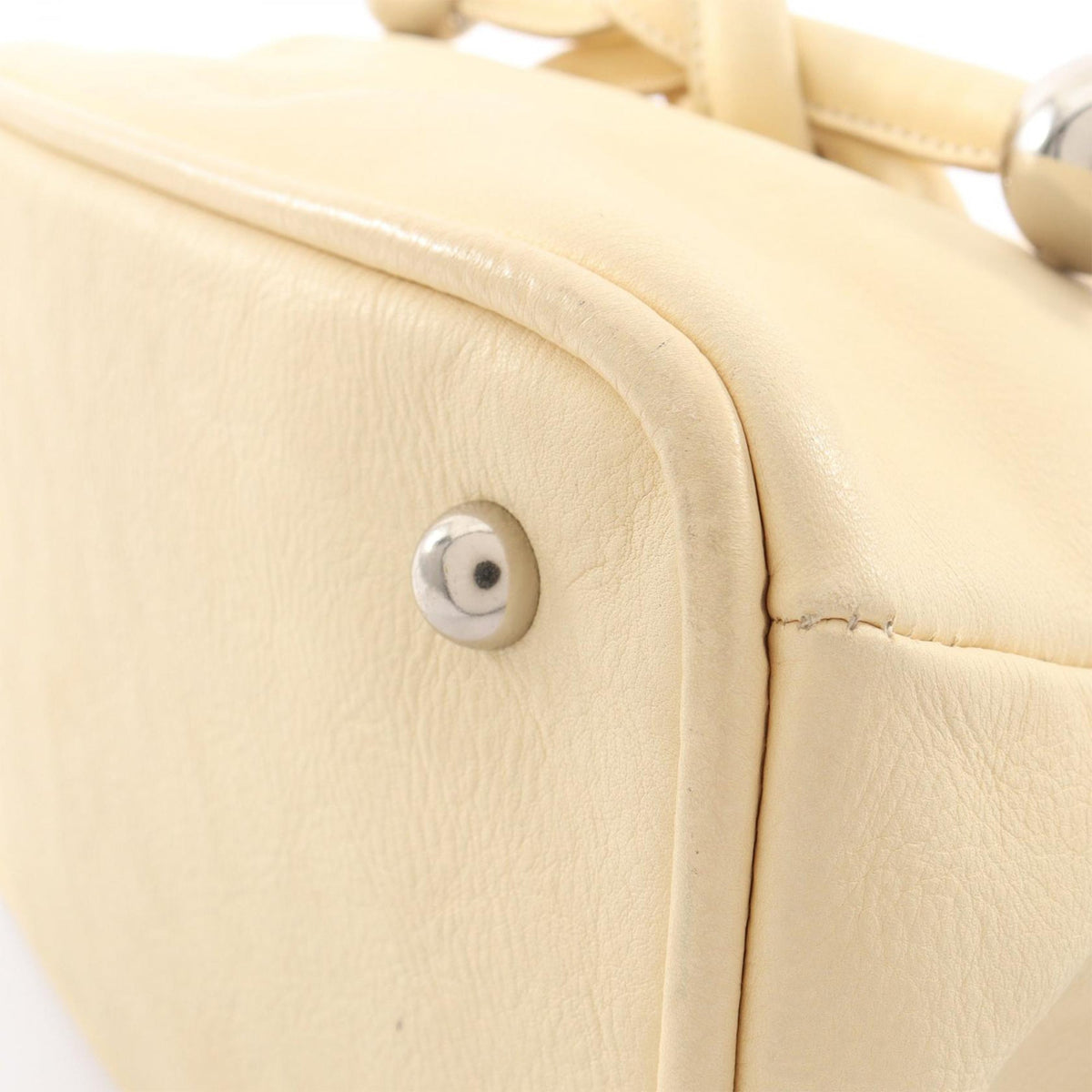 Chloé Leather Knot Handbag — Beige