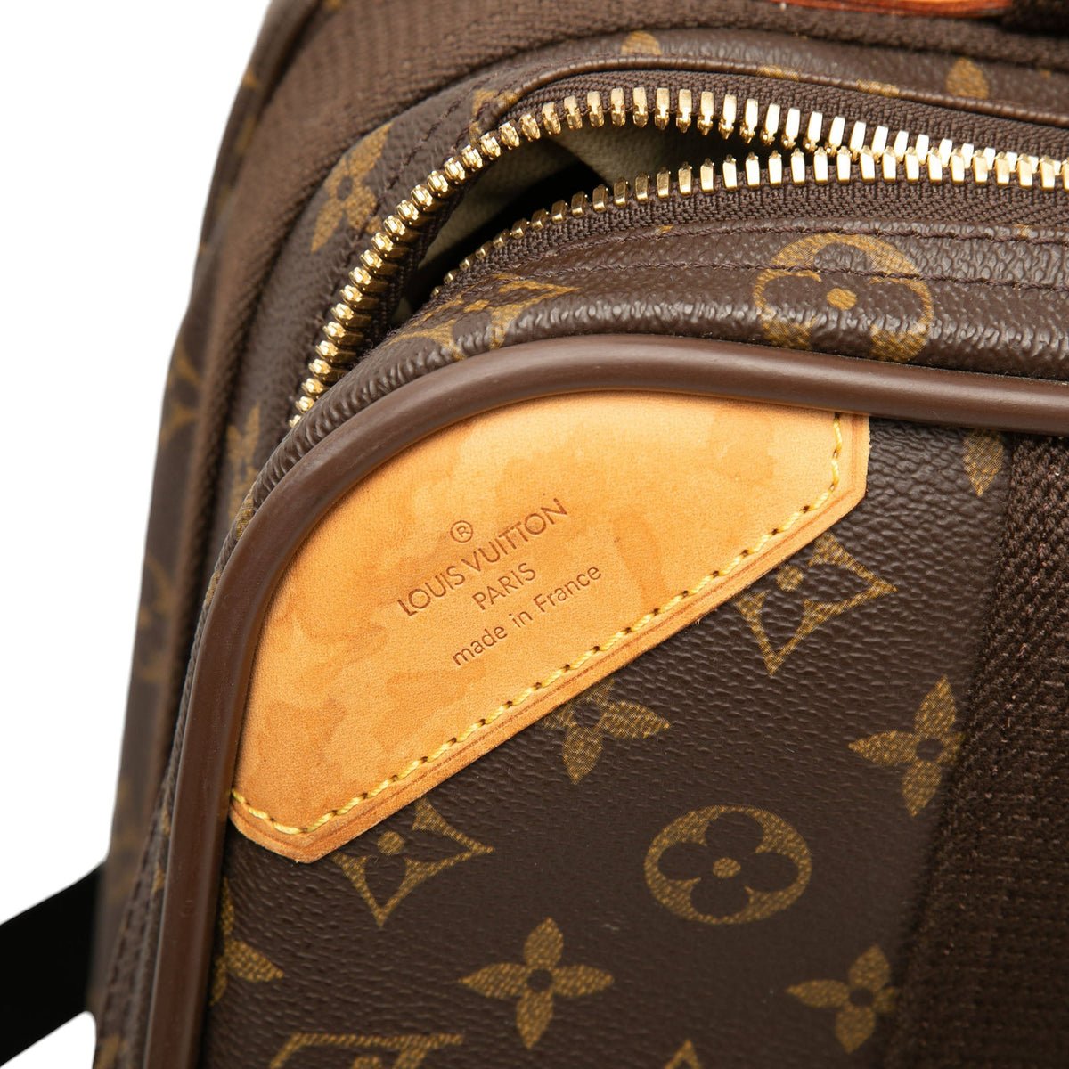 Louis Vuitton Monogram Satellite 53