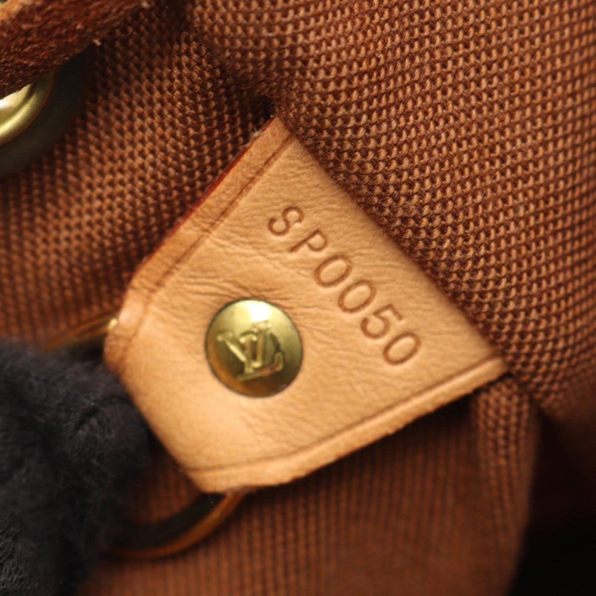 Louis Vuitton Monogram Montsouris MM