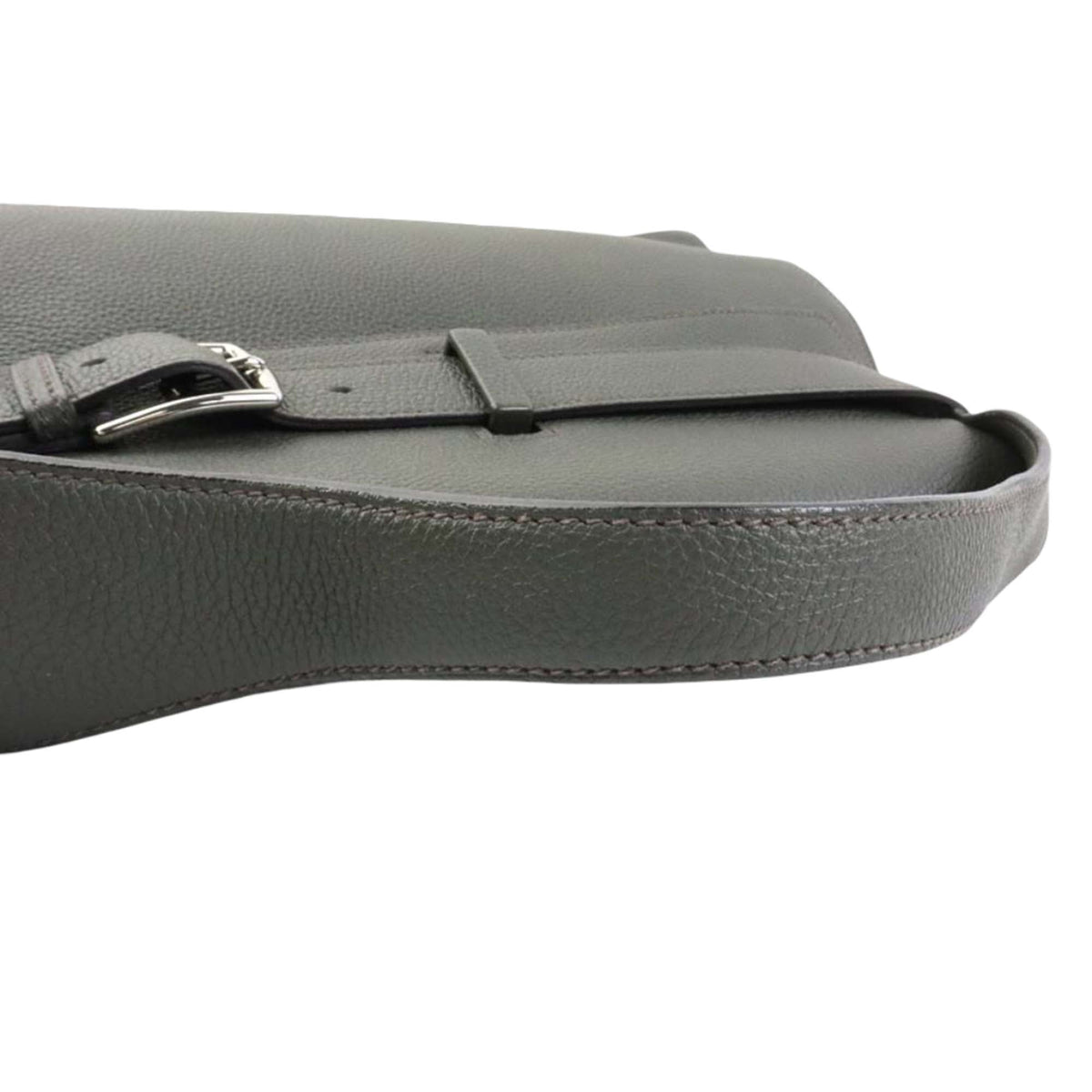 Hermès Clemence Etribelt