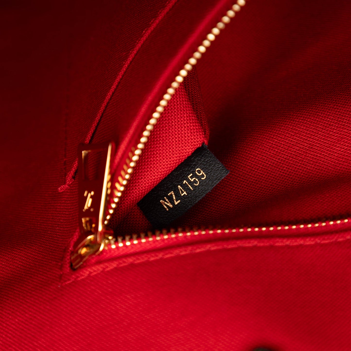 Louis Vuitton Monogram Reverse Giant OnTheGo GM