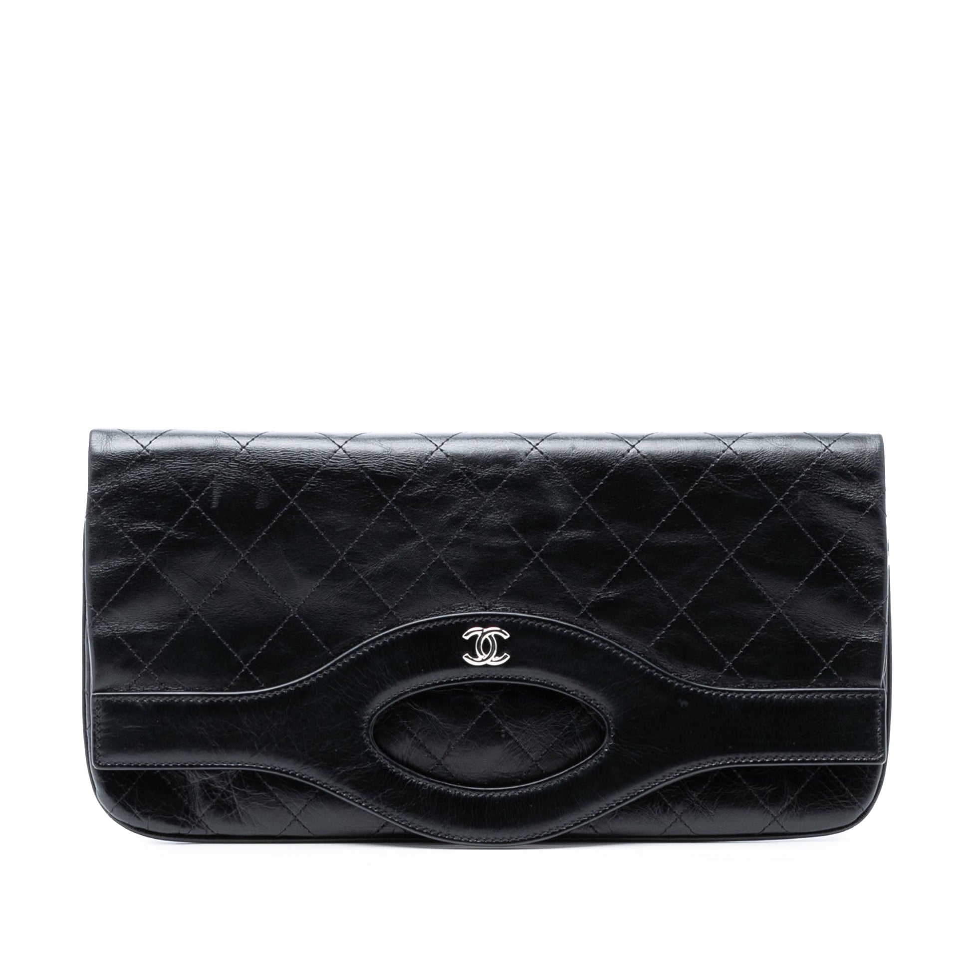 Large Shiny Crumpled Calfskin 31 Clutch