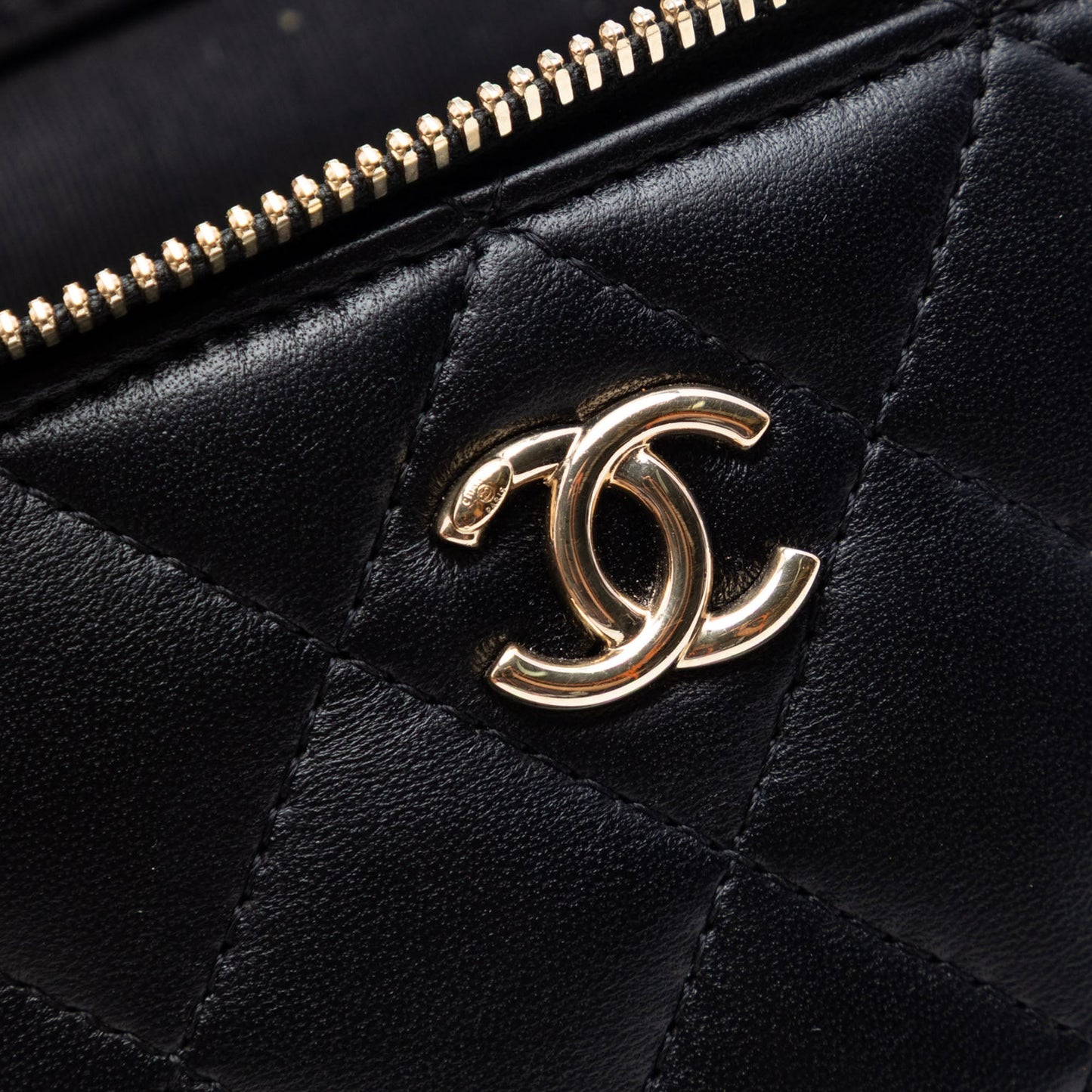 Chanel Mini Quilted Lambskin Trendy CC Vanity Case