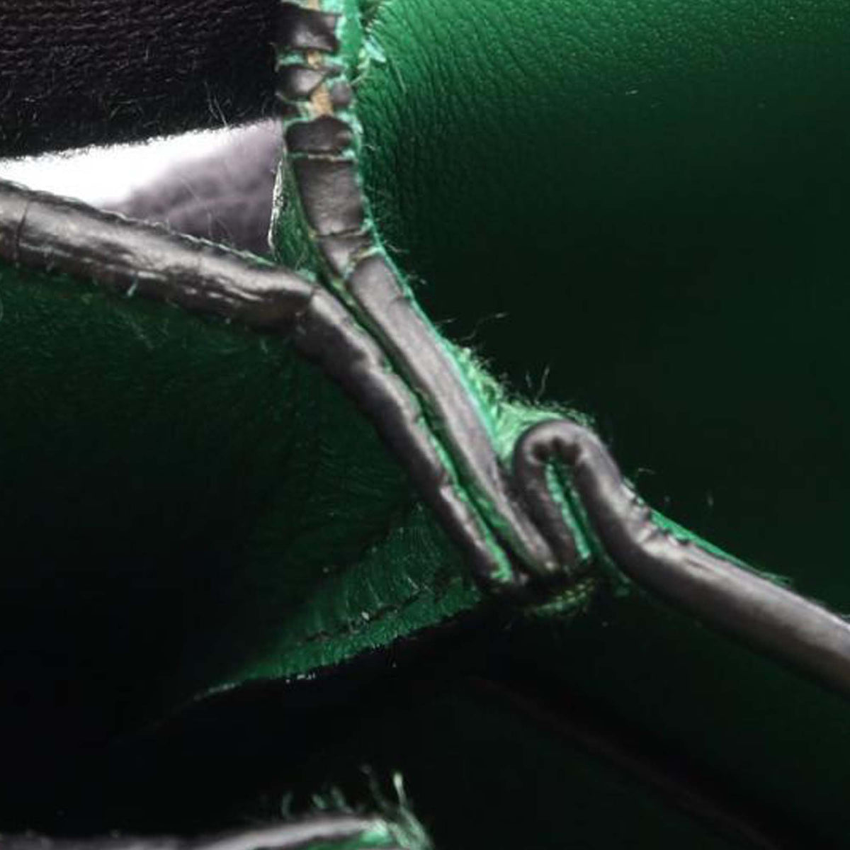 Prada Mini Vitello Daino Soft Dynamique — Green