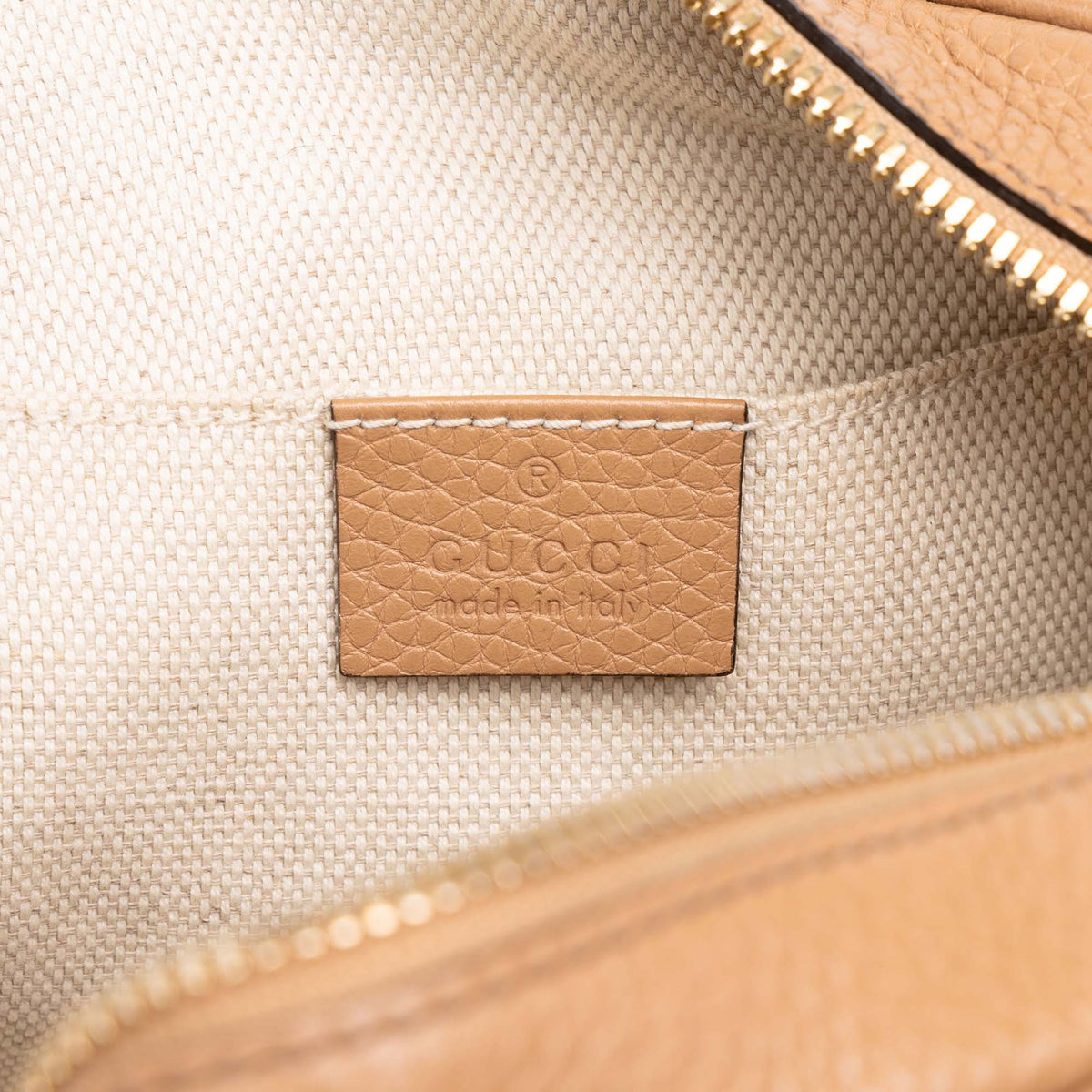 Gucci Leather Soho Disco Crossbody — Beige