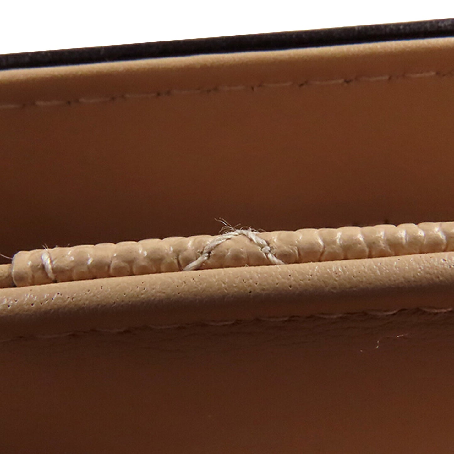 Chanel Caviar CC Filigree Wallet On Chain