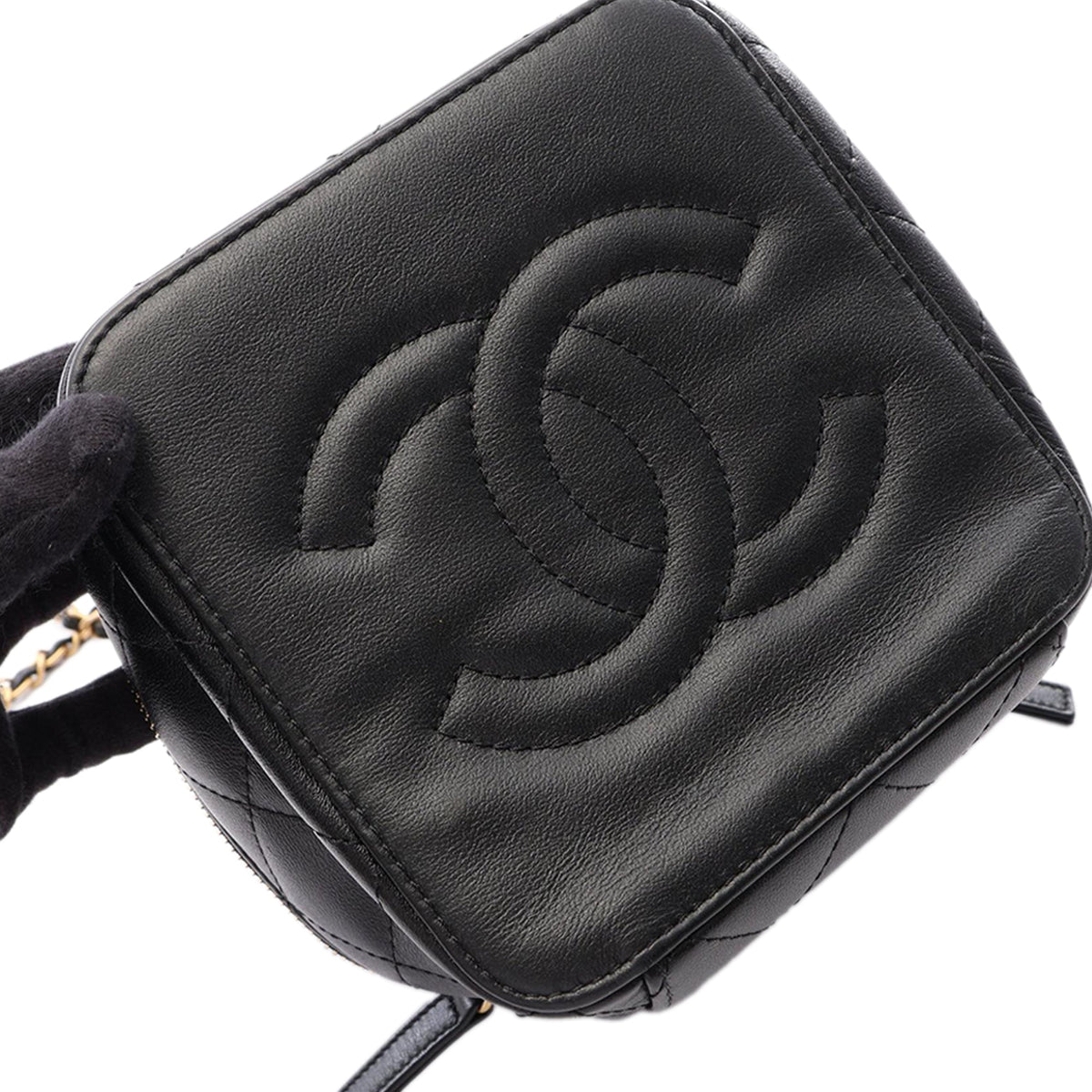 Chanel CC Quilted Calfskin Vanity Case with Chain