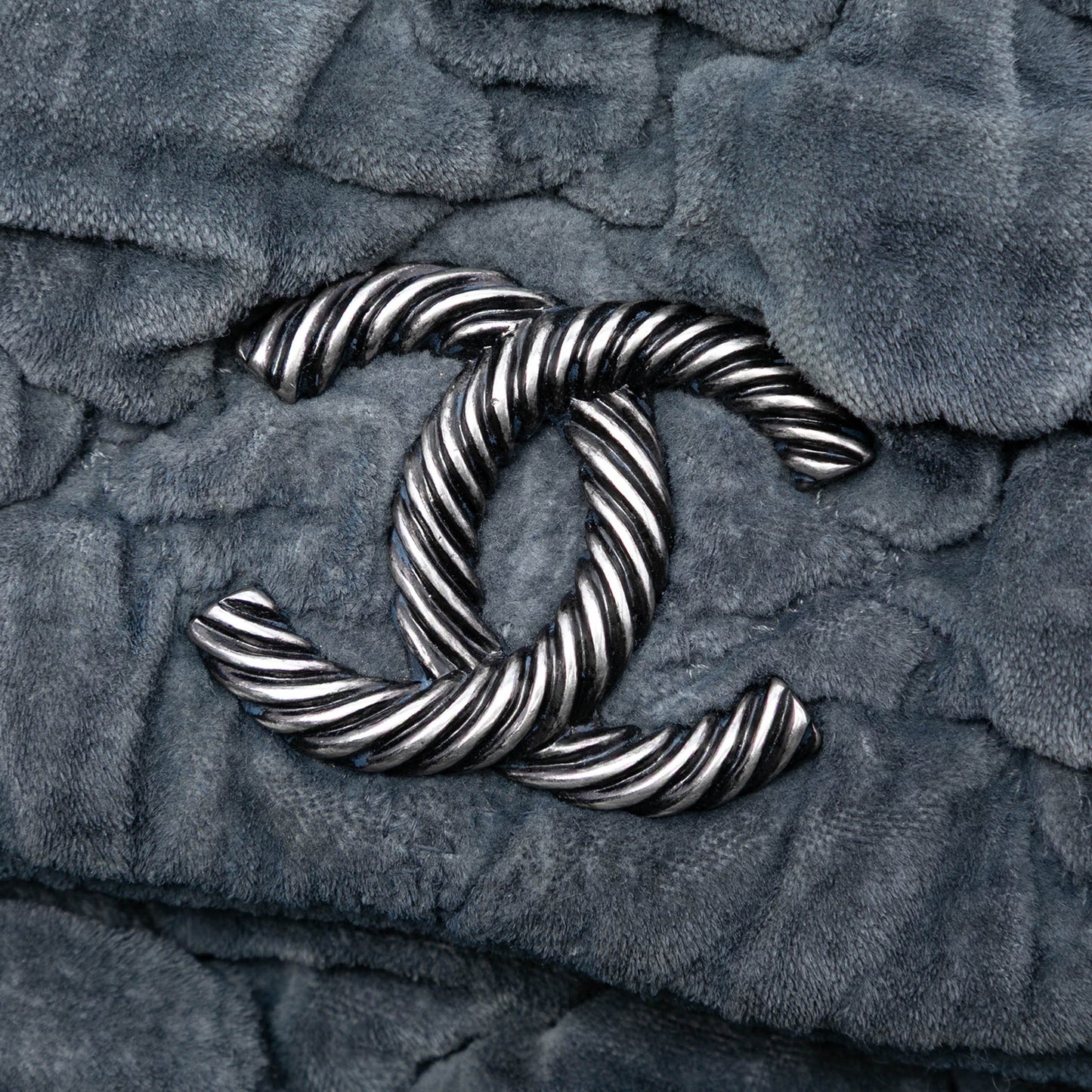 Chanel Paris Moscou Bubble Quilted Velvet Flap