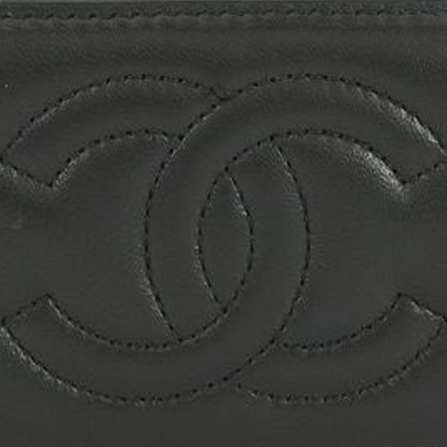Chanel Mini CC Quilted Lambskin Vanity Case with Chain
