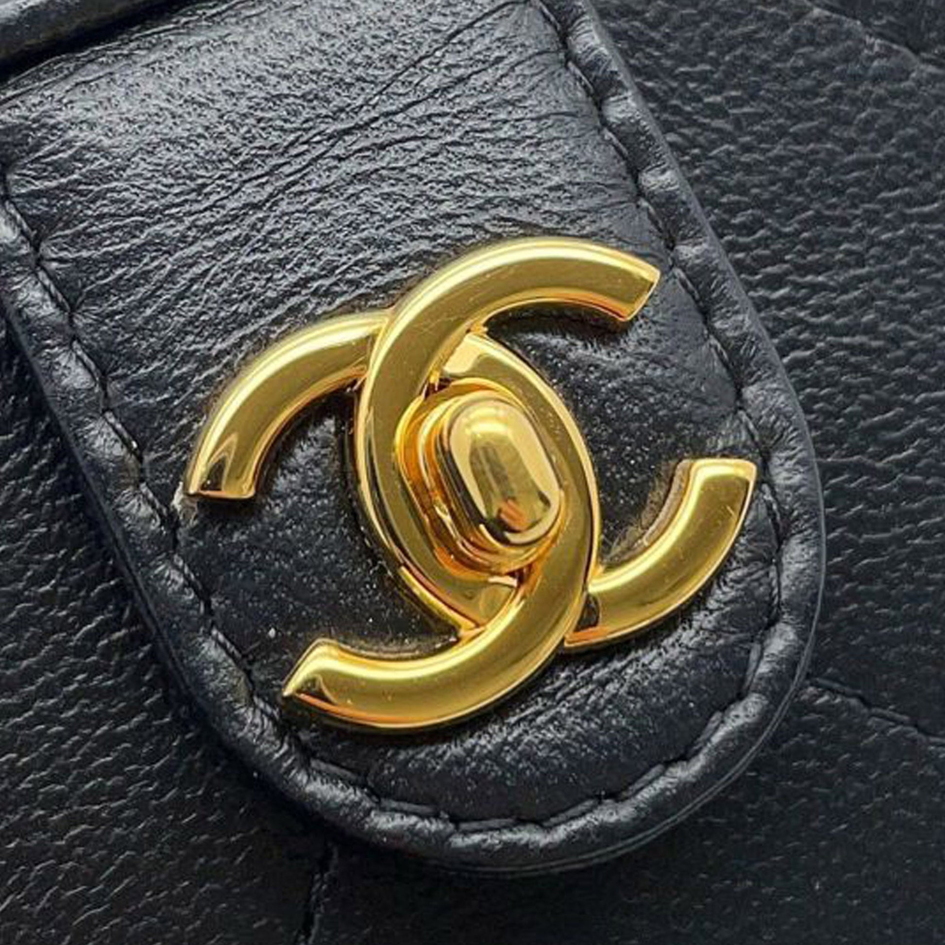 Chanel Mini CC Quilted Lambskin Vanity Case with Chain