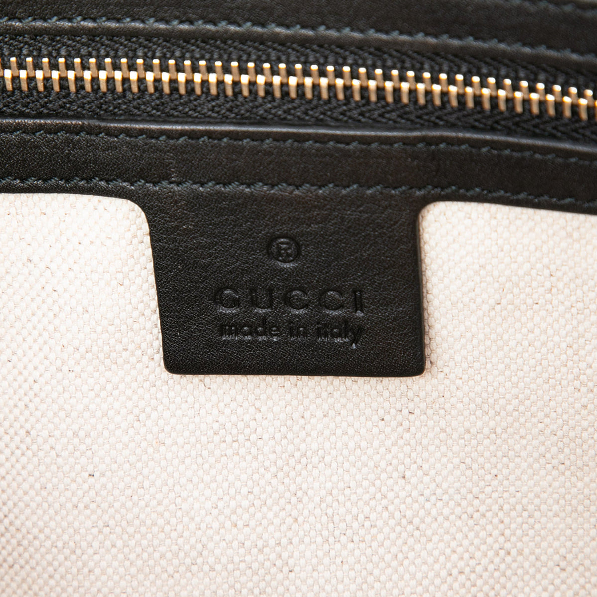Gucci Large Microguccissima Patent Nice Dome Satchel — Black