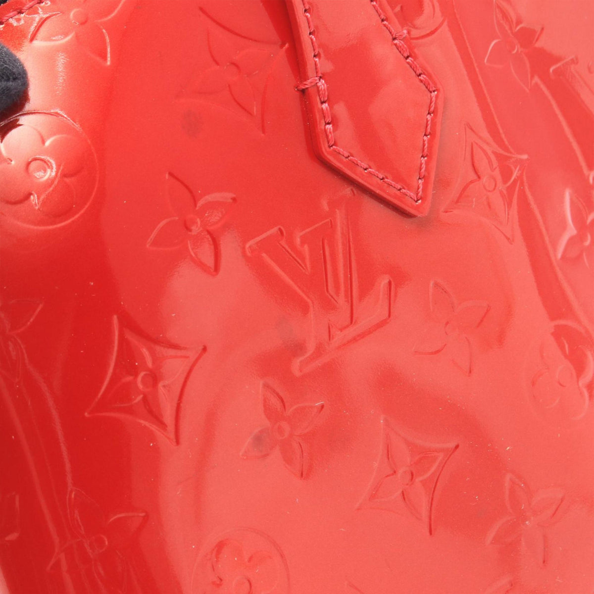 Louis Vuitton Monogram Vernis Wilshire PM — Red