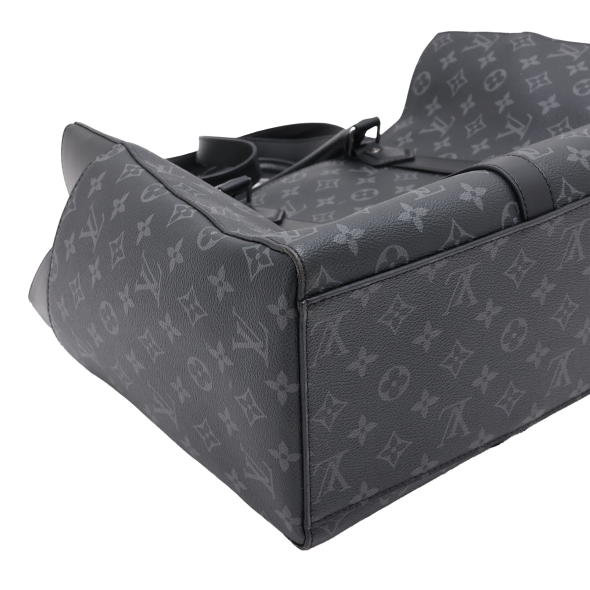 Louis Vuitton Monogram Eclipse Sac Plat 24H — Black