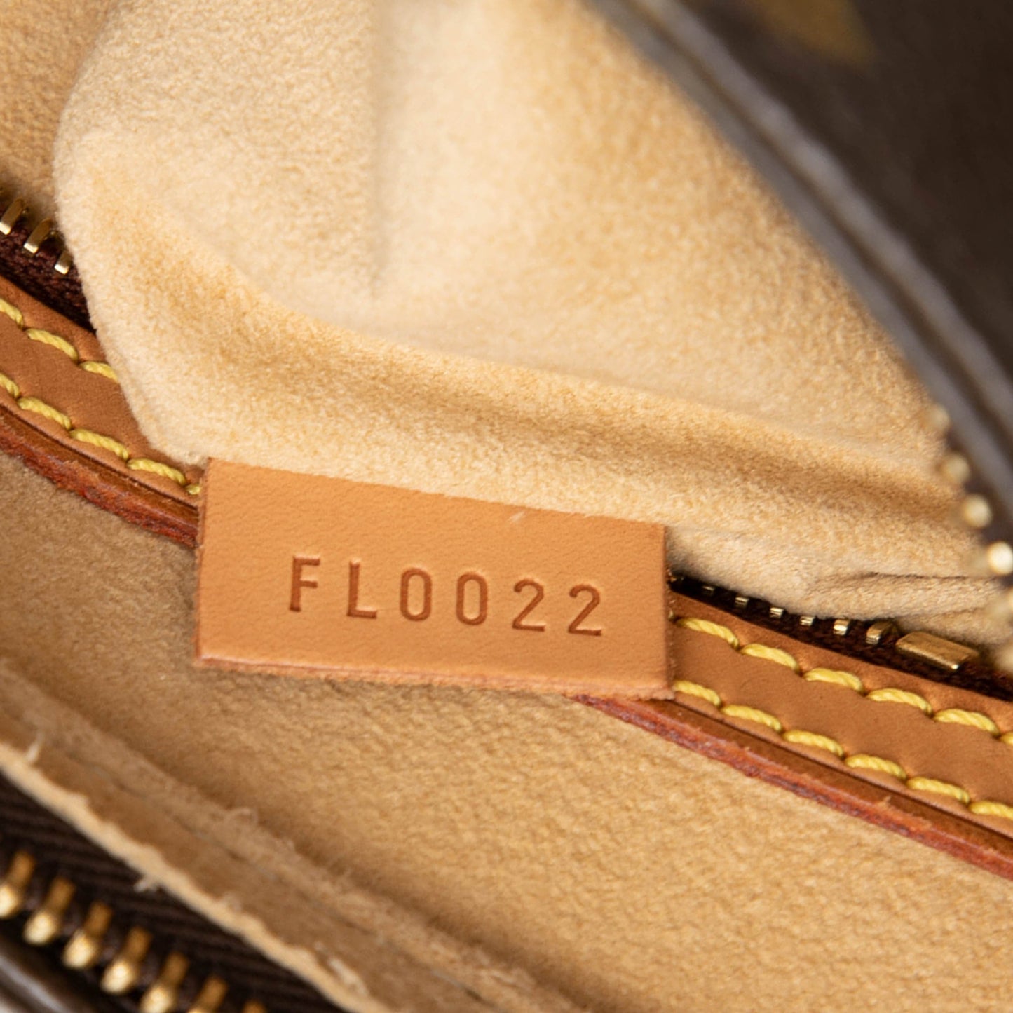 Louis Vuitton Monogram Looping MM