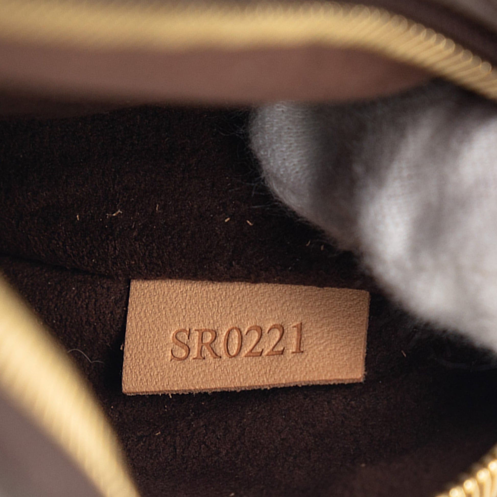 Louis Vuitton Monogram Pochette Metis
