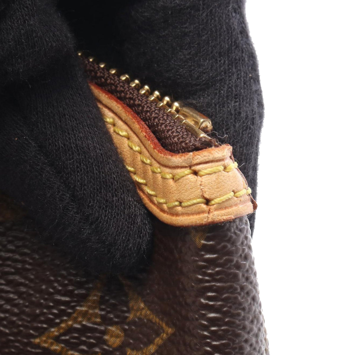 Louis Vuitton Monogram Lockit Vertical