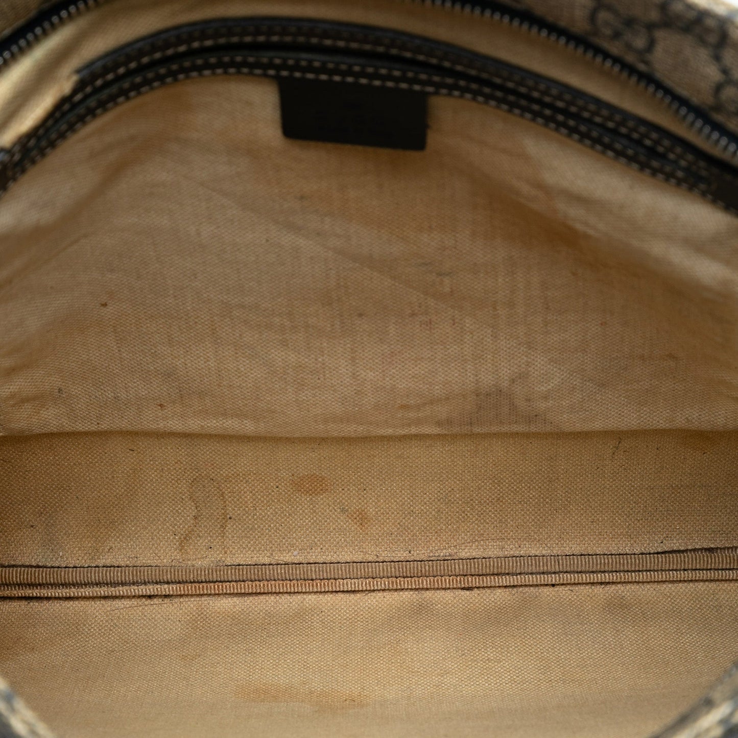Gucci GG Supreme Crossbody