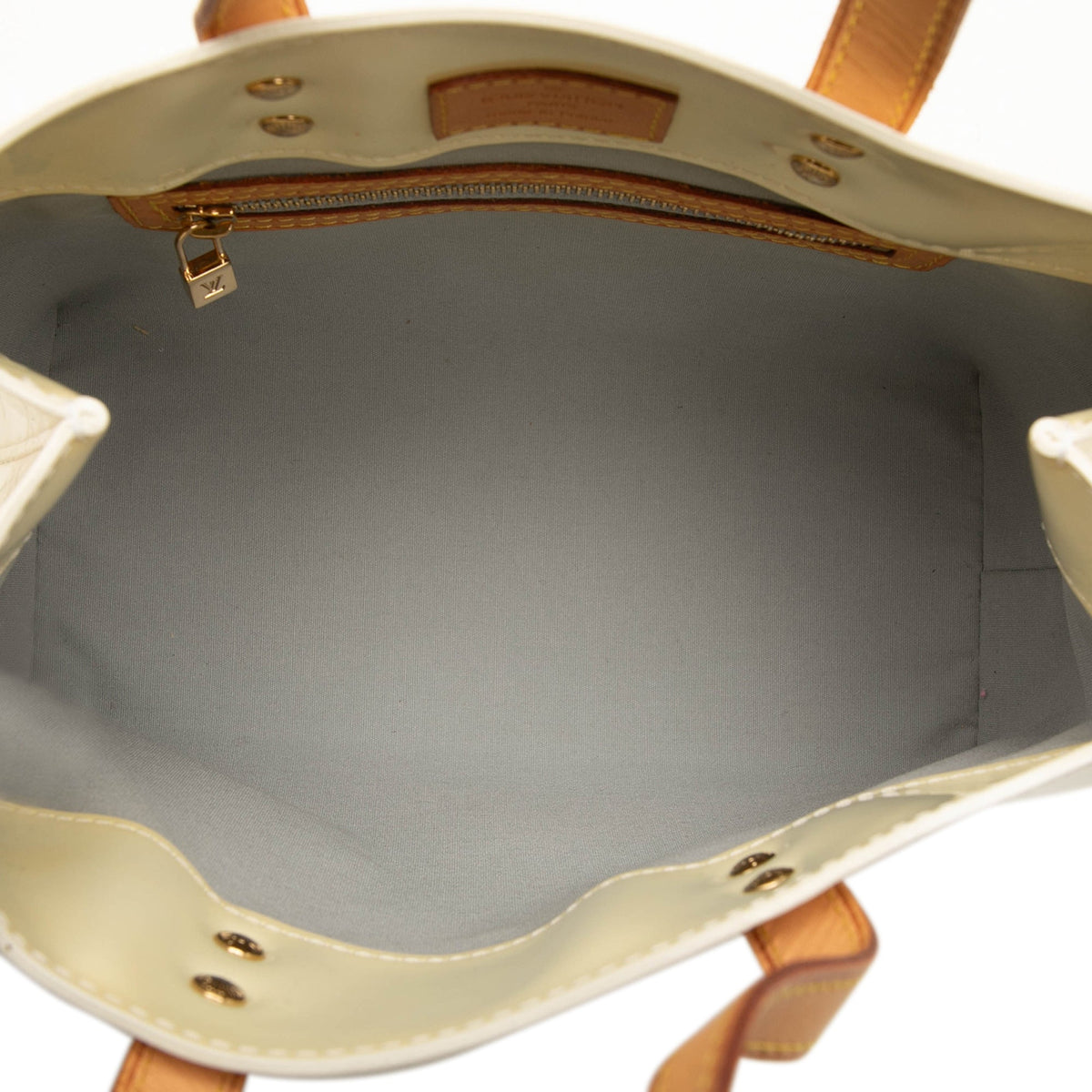 Louis Vuitton Monogram Vernis Reade PM
