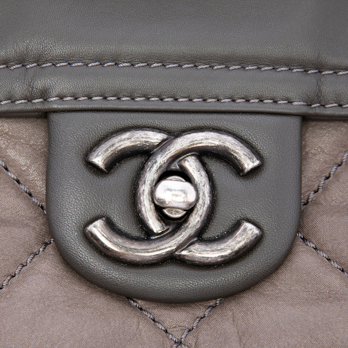 Chanel Jumbo Quilted Iridescent Calfskin In the Mix Double Flap — Brown