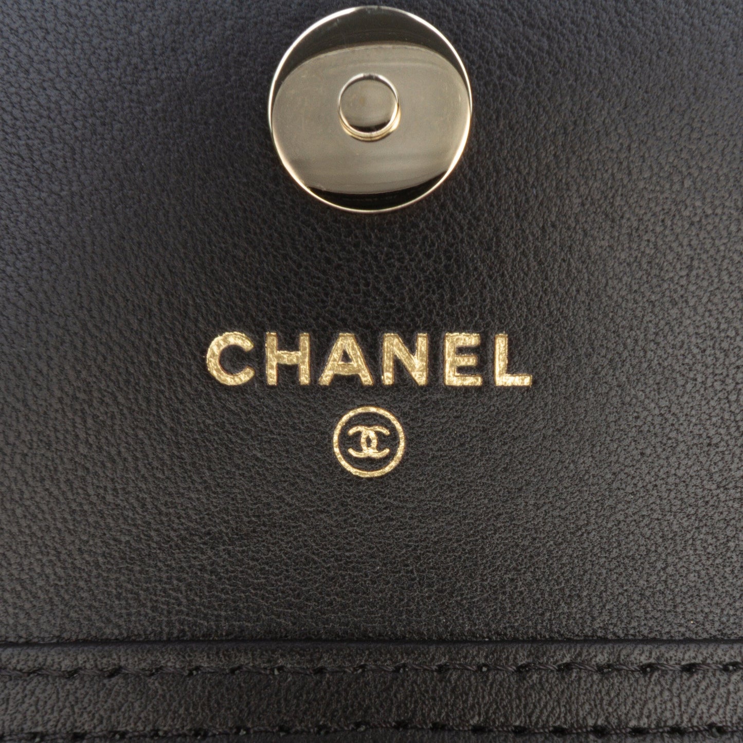 Chanel CC Quilted Lambskin Strass Clutch With Chain