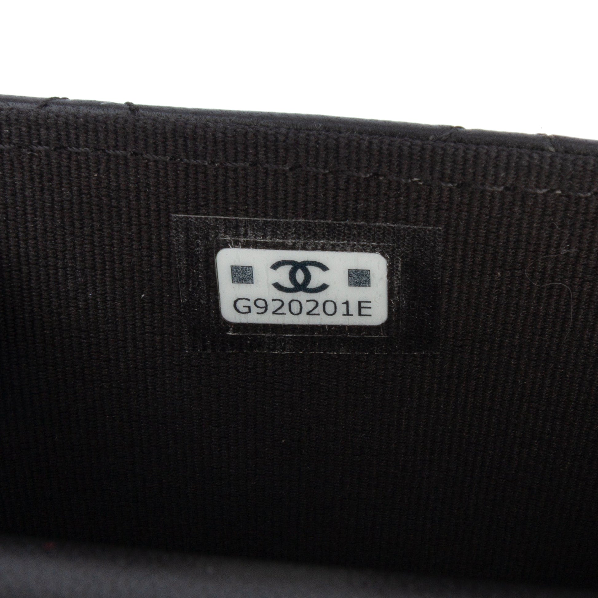 Chanel CC Quilted Lambskin Strass Clutch With Chain