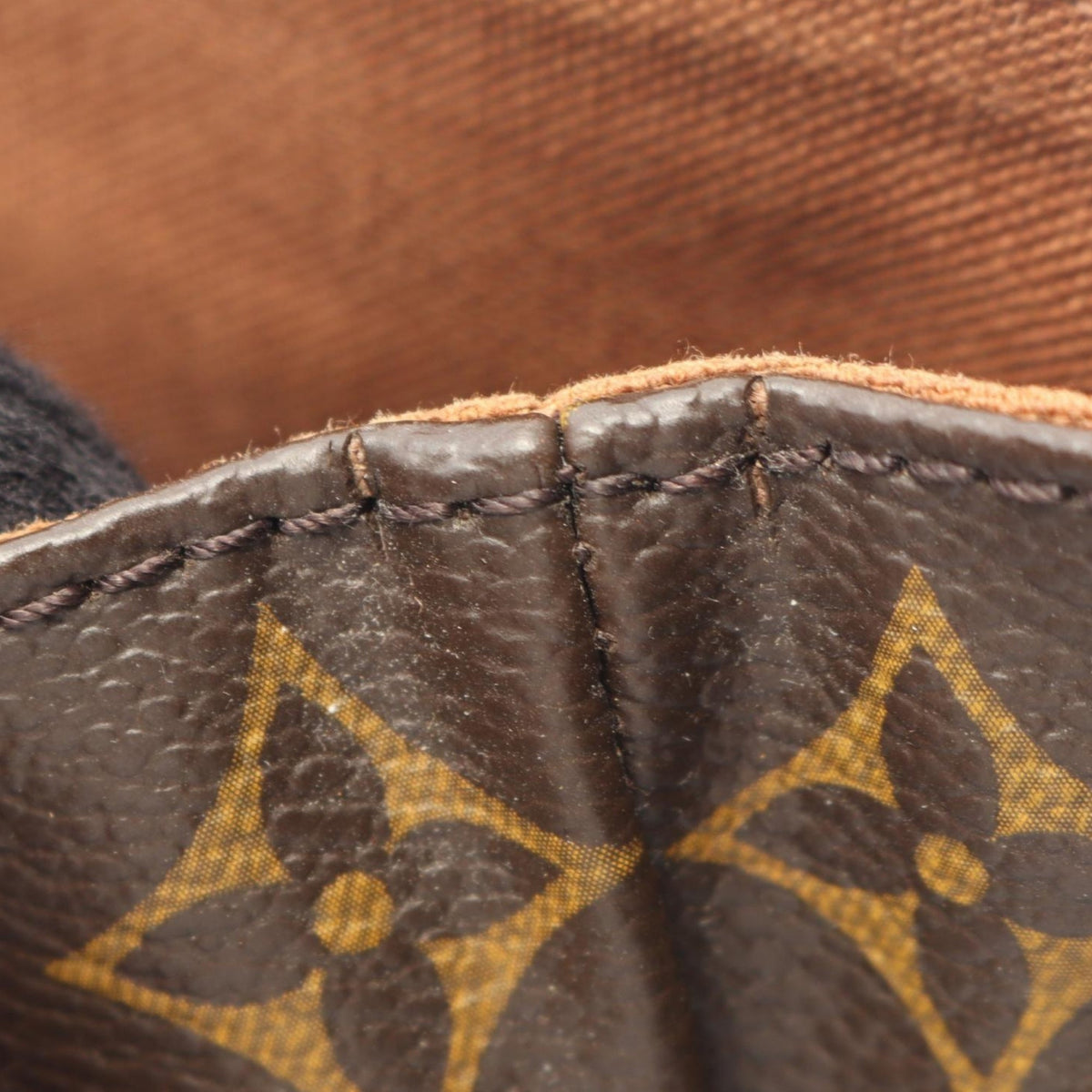Louis Vuitton Monogram Cabas Beaubourg