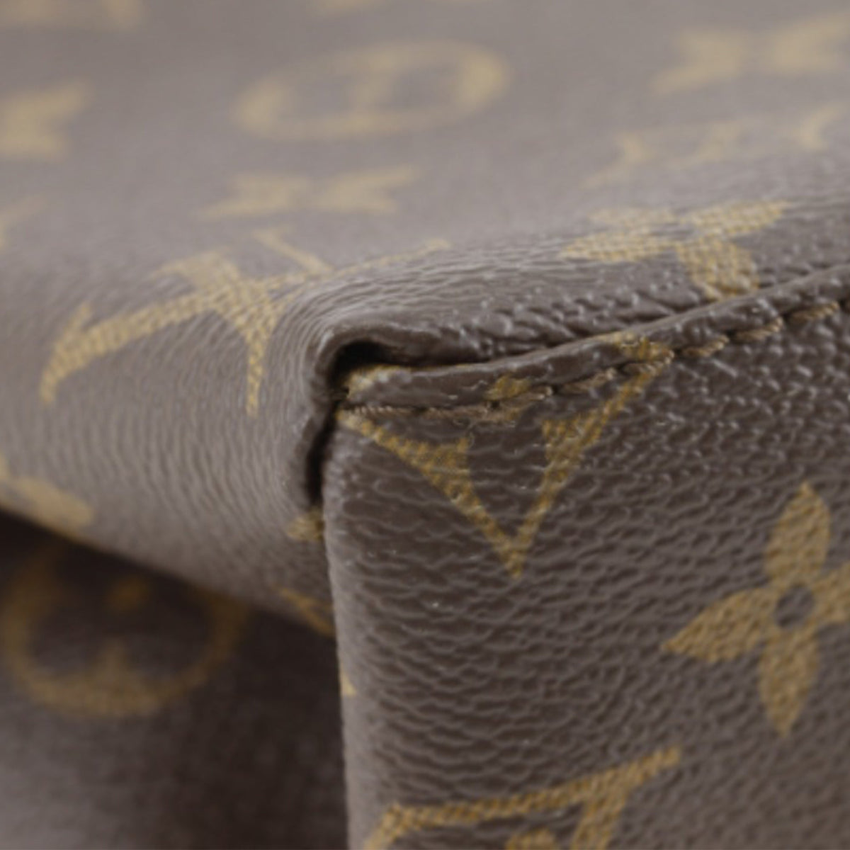 Louis Vuitton Monogram Epi Saint Michel