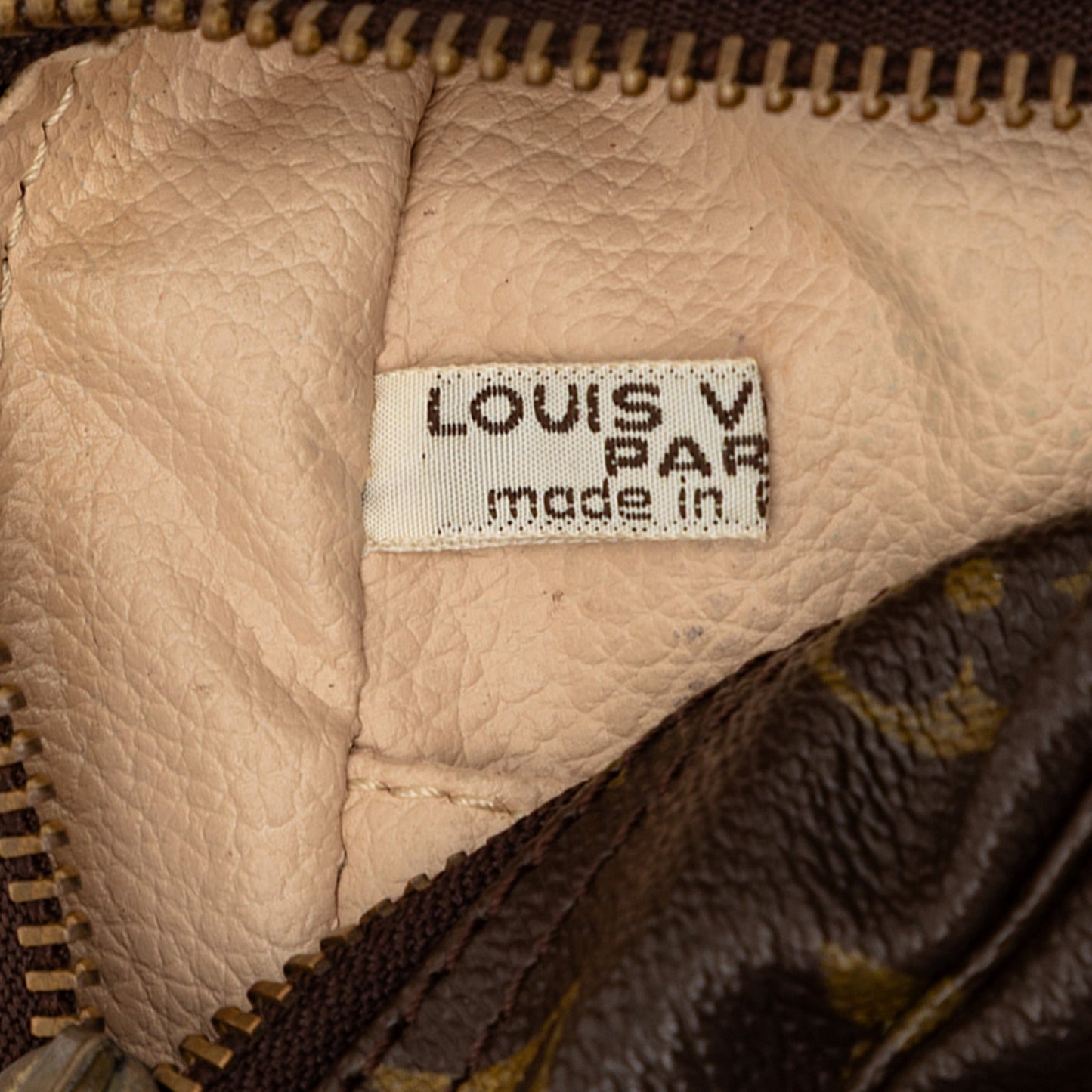 Louis Vuitton Monogram Trousse Toilette 28