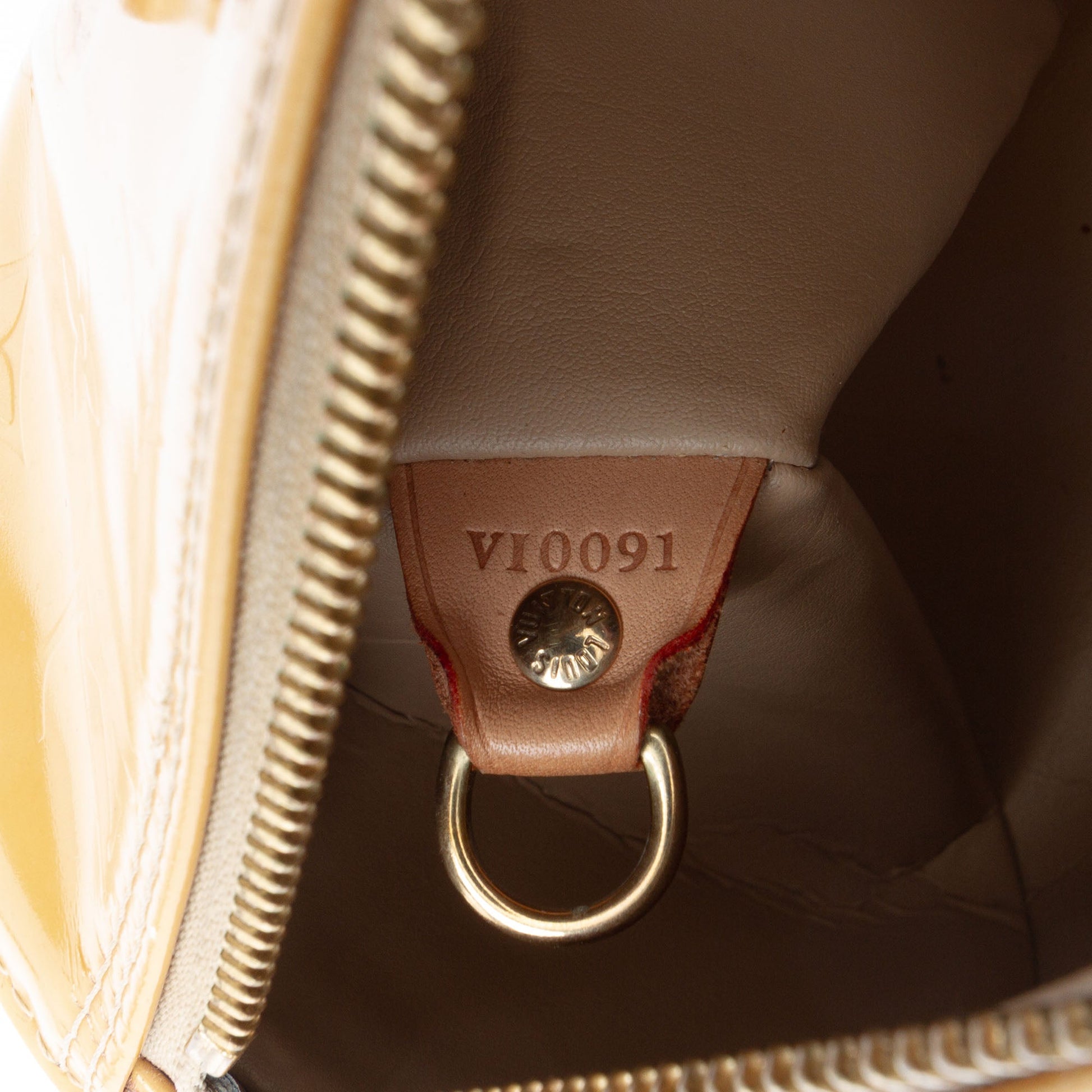 Louis Vuitton Monogram Vernis Bedford