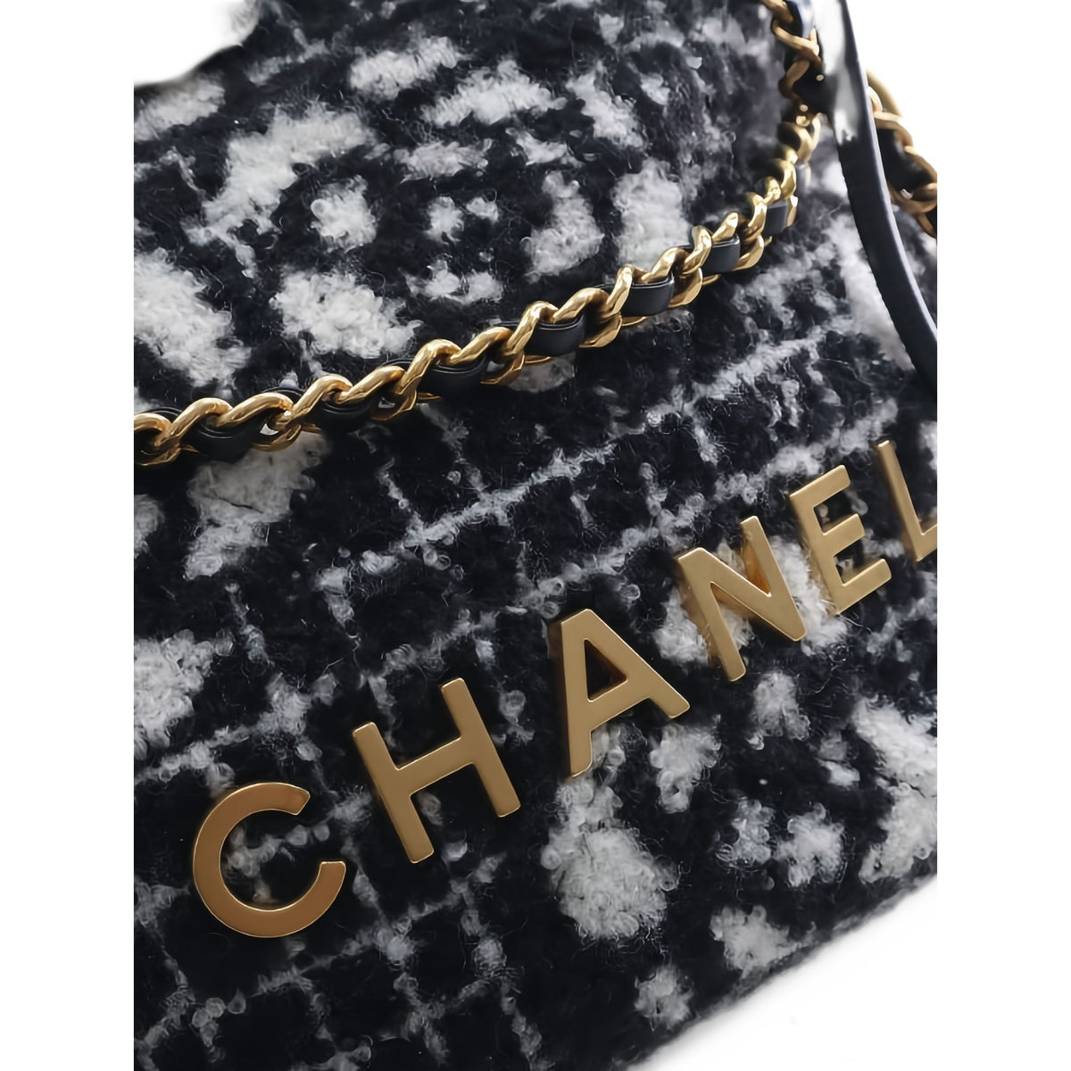 Chanel Mini Cashmere Camellia 22 Handbag — Black