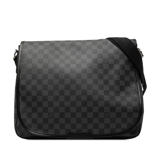 Louis Vuitton Damier Graphite Daniel MM