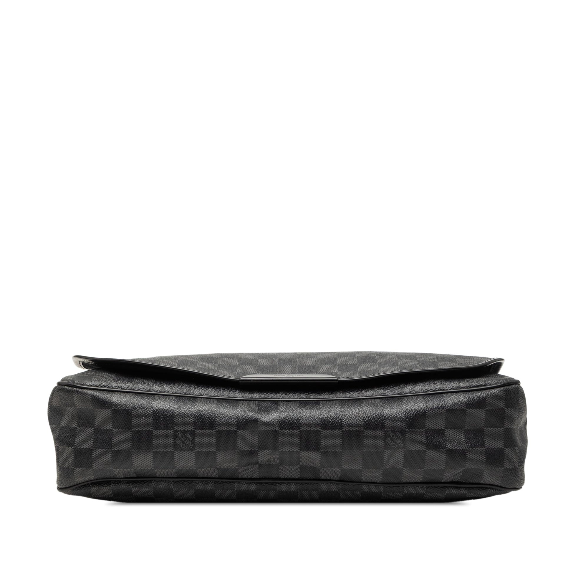 Louis Vuitton Damier Graphite Daniel MM