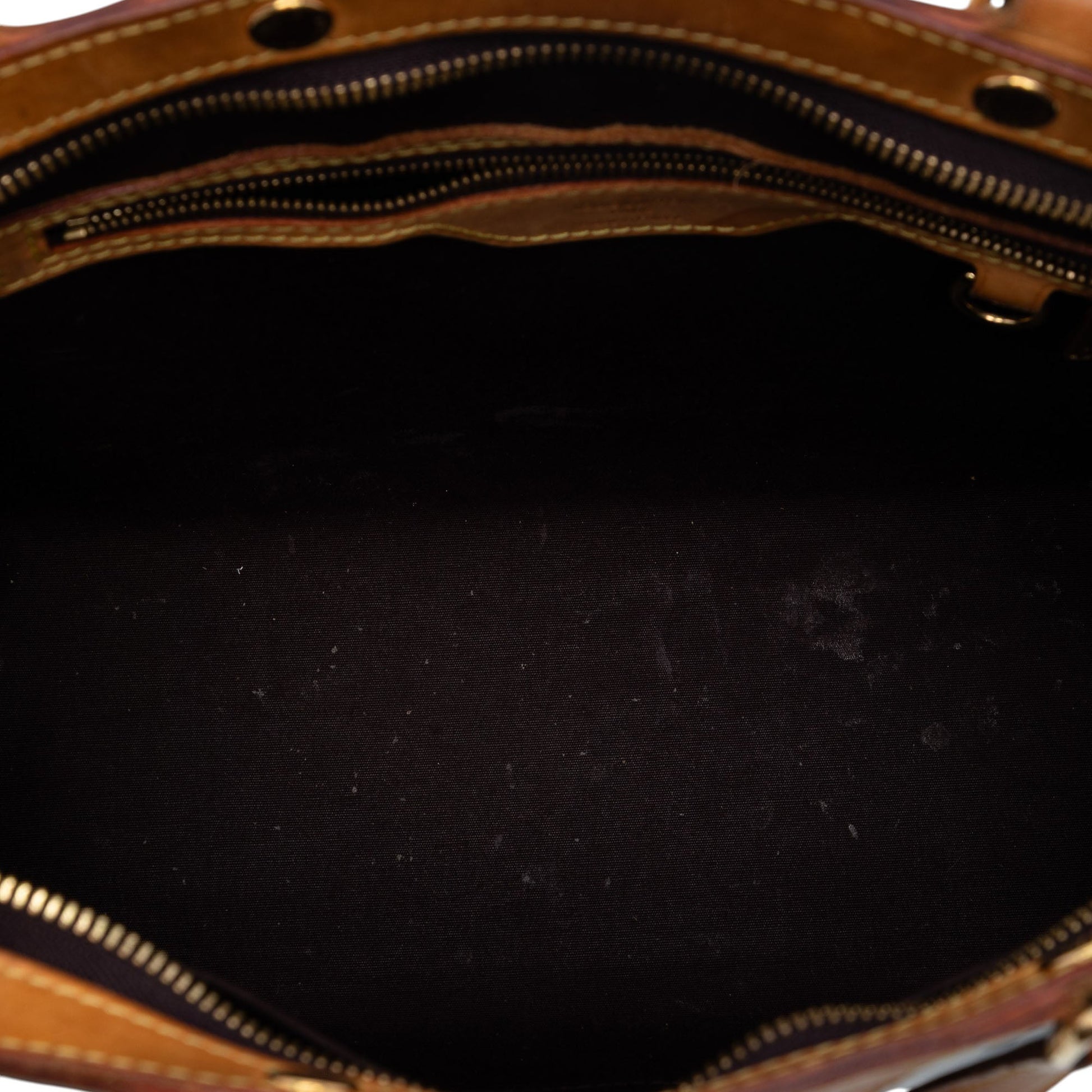Louis Vuitton Monogram Vernis Brea MM
