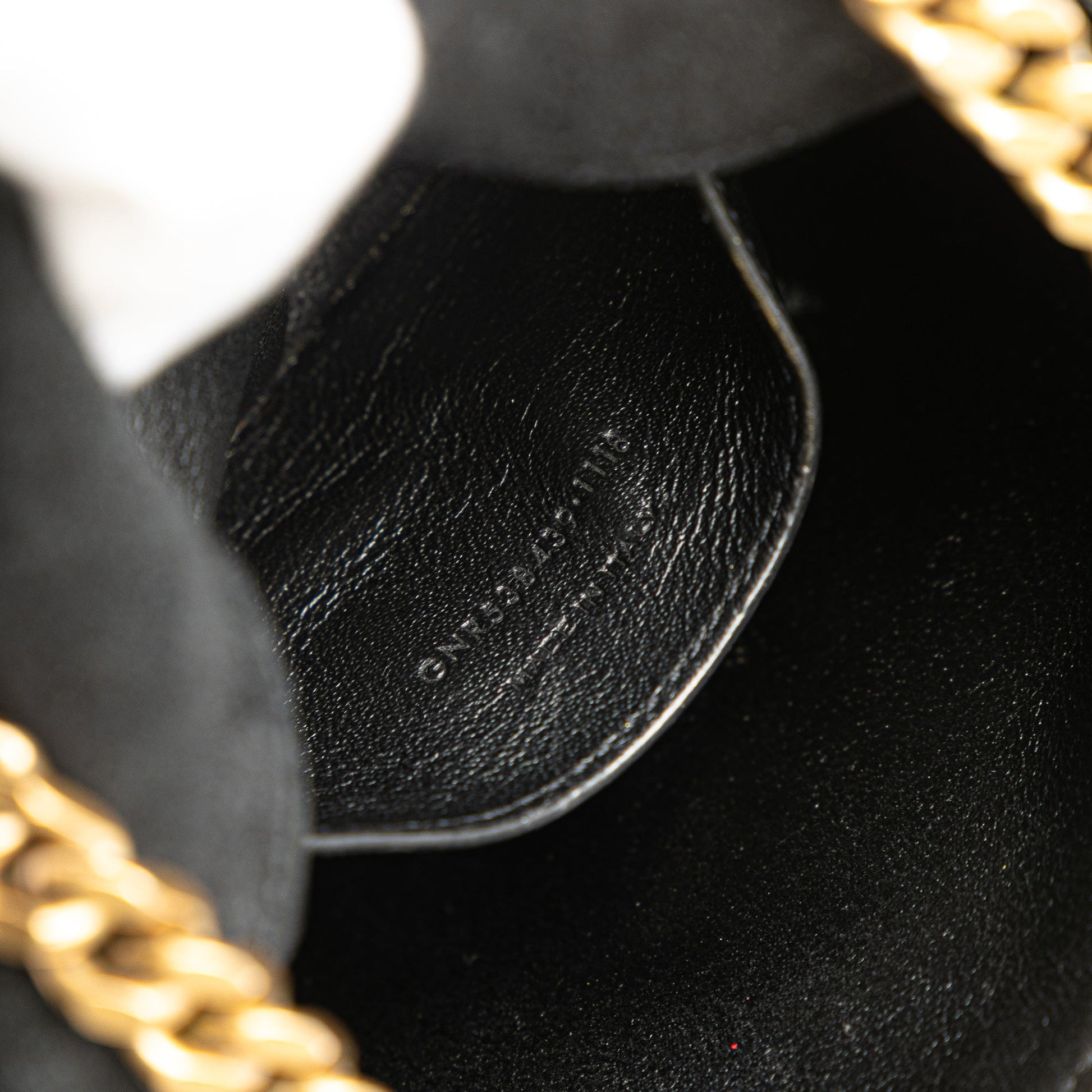 Saint Laurent Small Metallic Grain De Poudre Monogram Vicky Chain Bag