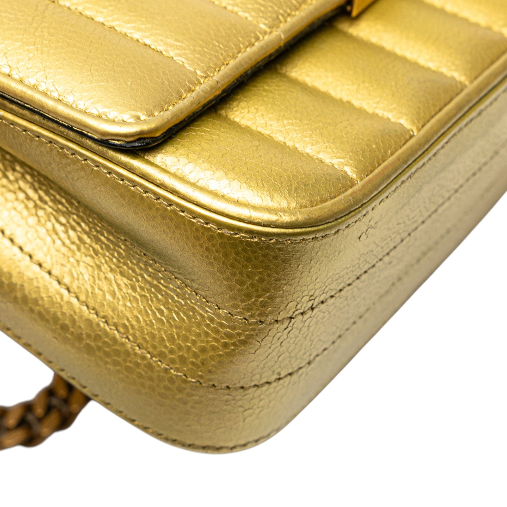 Saint Laurent Small Metallic Grain De Poudre Monogram Vicky Chain Bag