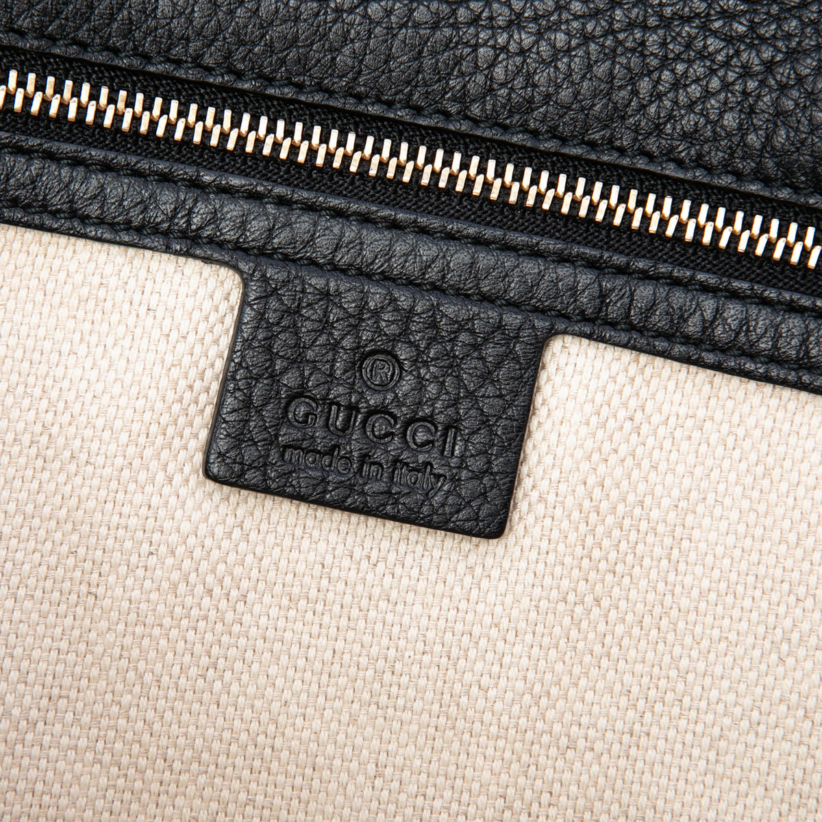 Gucci Calfskin Soho Disco Clutch