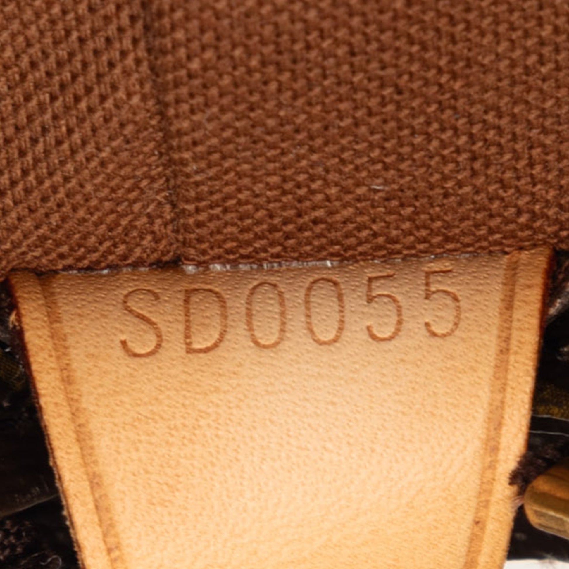 Louis Vuitton Monogram Cabas Mezzo